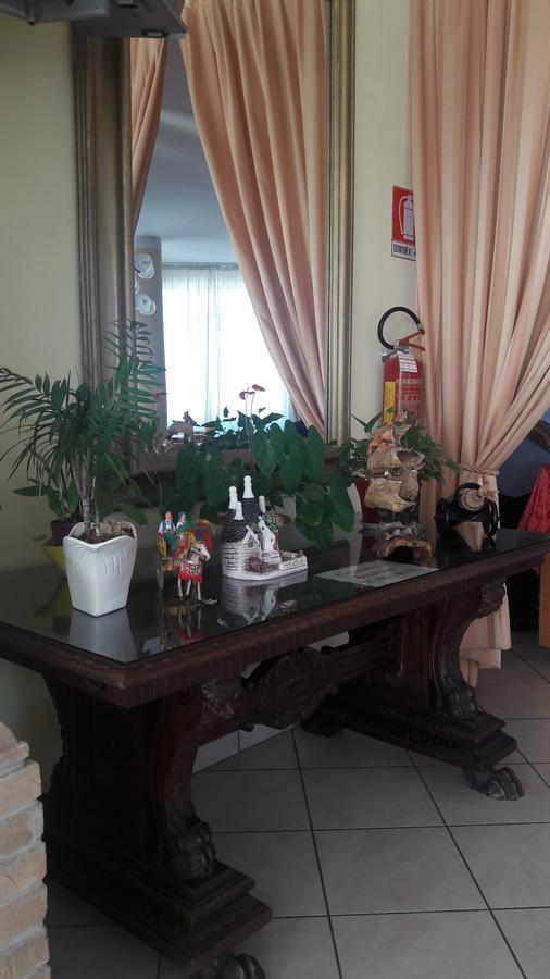 Hotel Parigi Castel San Pietro Terme Ngoại thất bức ảnh