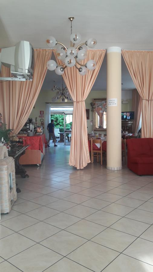 Hotel Parigi Castel San Pietro Terme Ngoại thất bức ảnh
