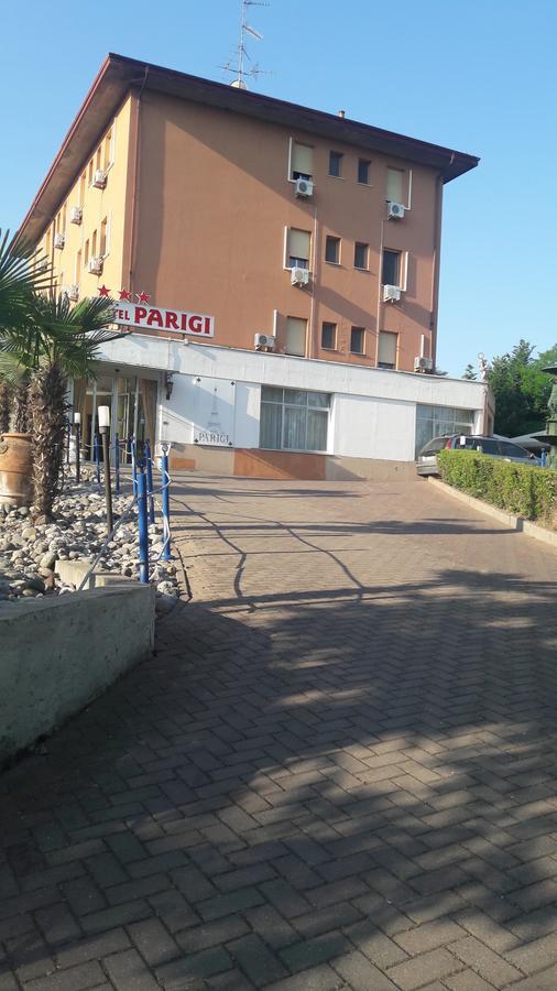 Hotel Parigi Castel San Pietro Terme Ngoại thất bức ảnh