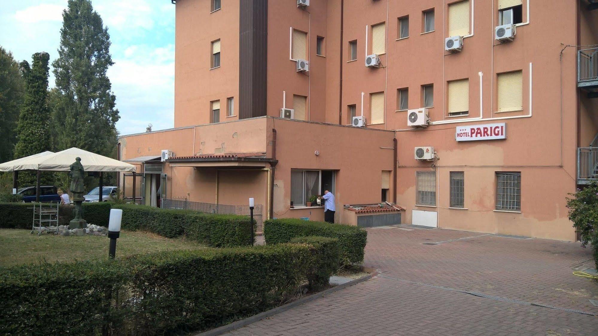 Hotel Parigi Castel San Pietro Terme Ngoại thất bức ảnh